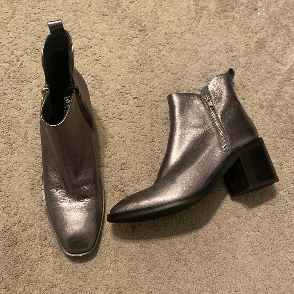 Vaneli like new plush lined silver ankle boots